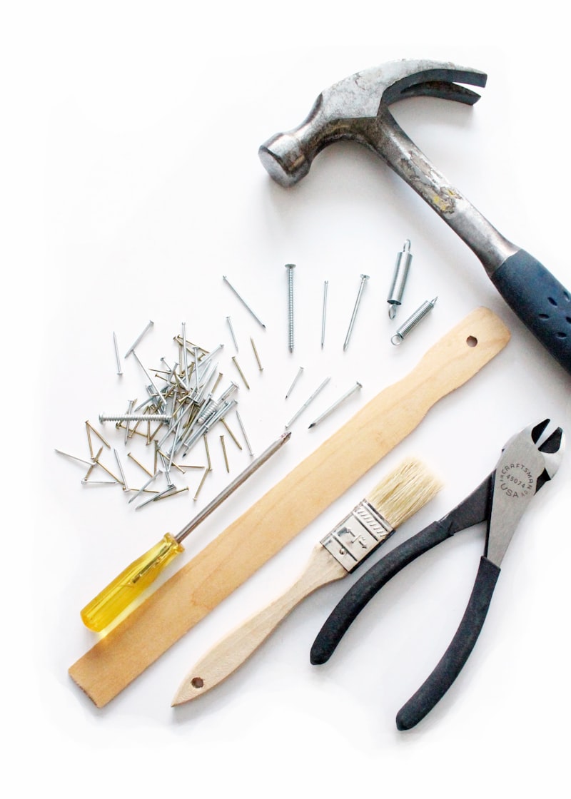 Home maintenance tools